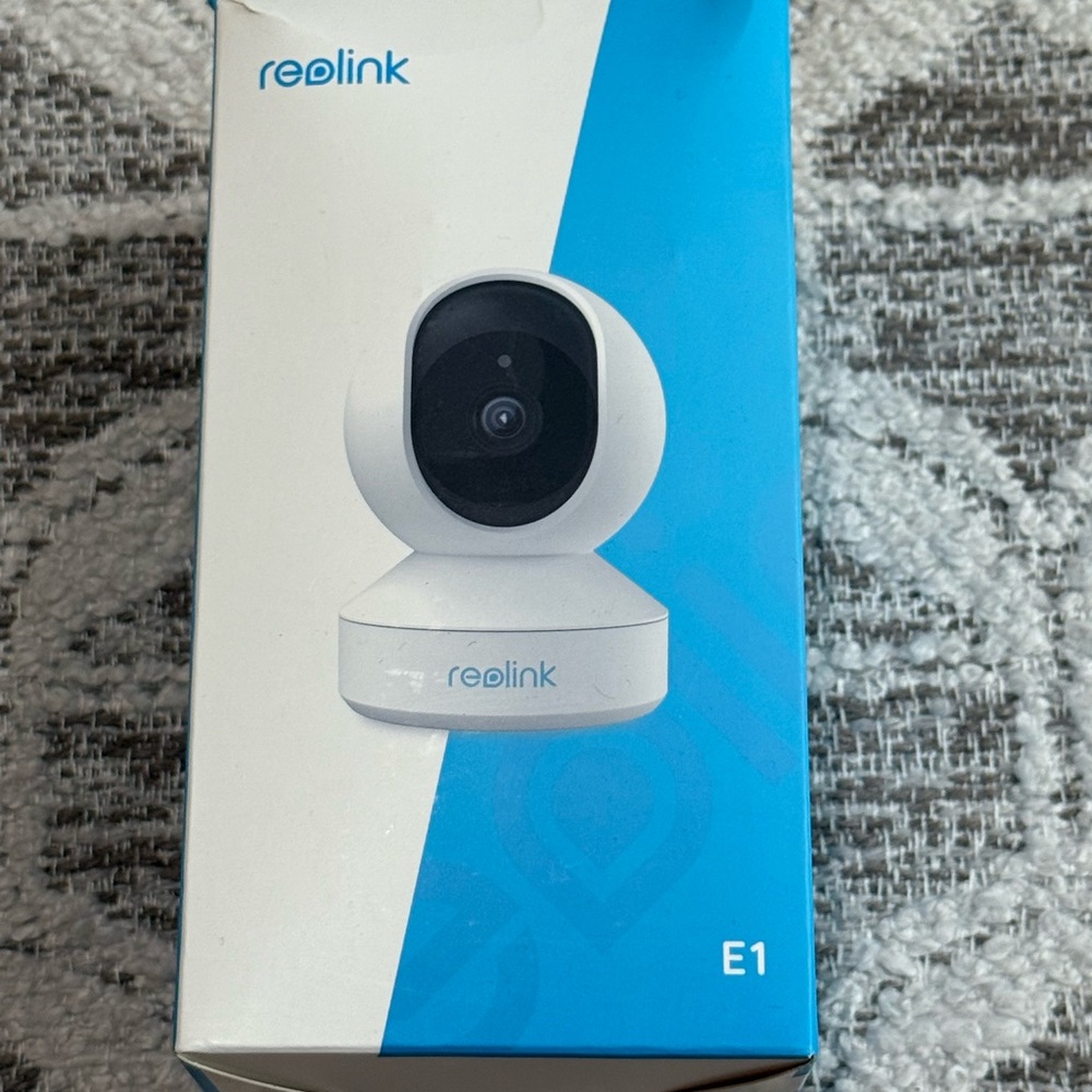 Link E1 Blue and White Webcam